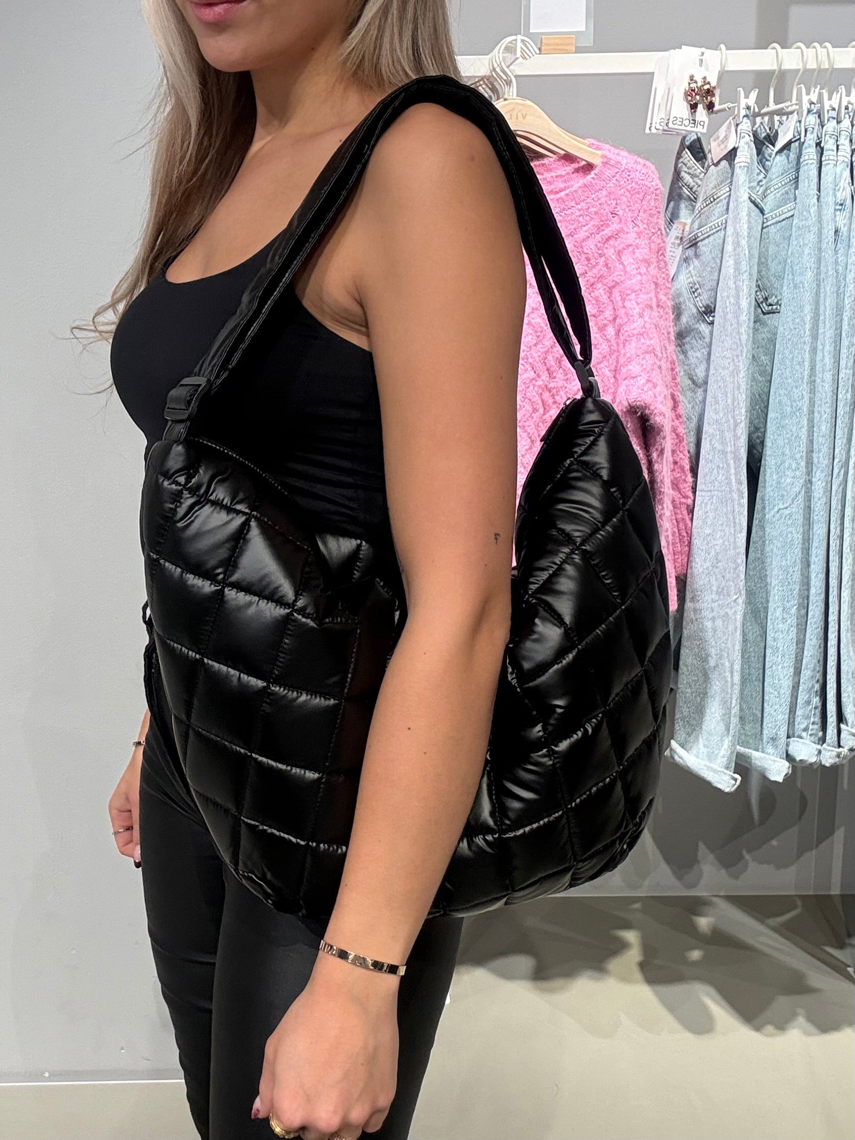 PCAMANDA Bag - Black